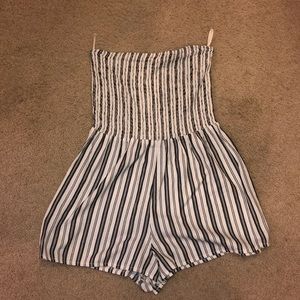 Strapless GARAGE romper